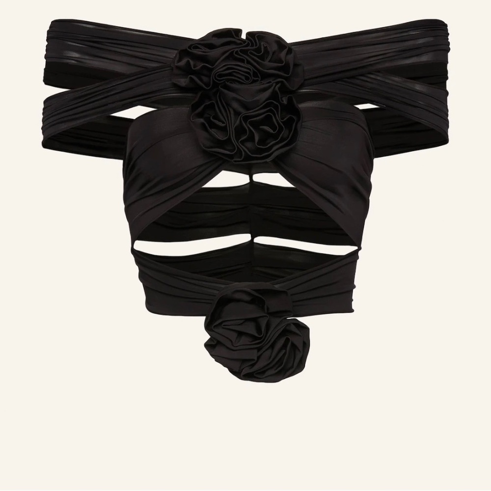 Magda Butrym
Strappy cutout bandage top, featuring an off the shoulder neckline.